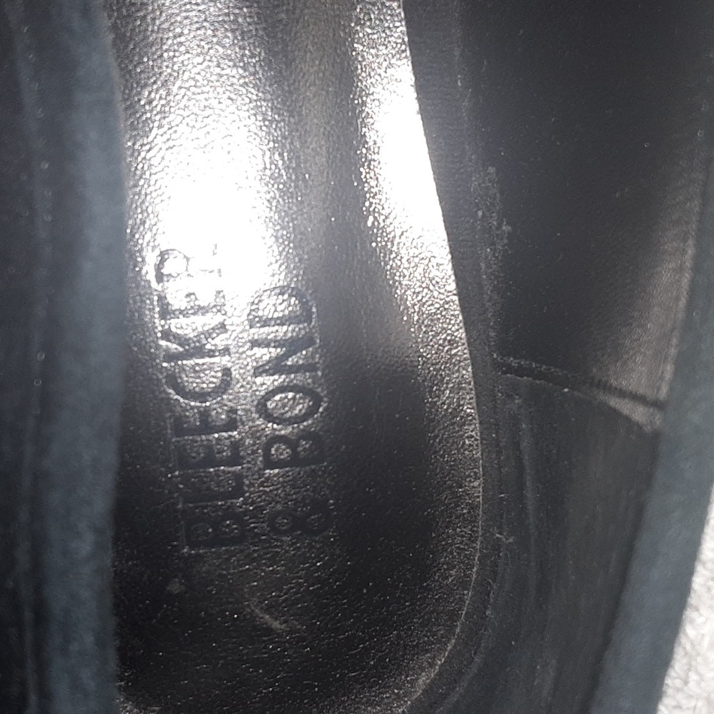 Shoes - Picture 4 of 5
